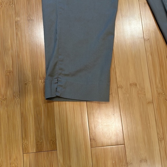 Tommy Hilfiger capris size 14 women’s - Picture 2 of 9